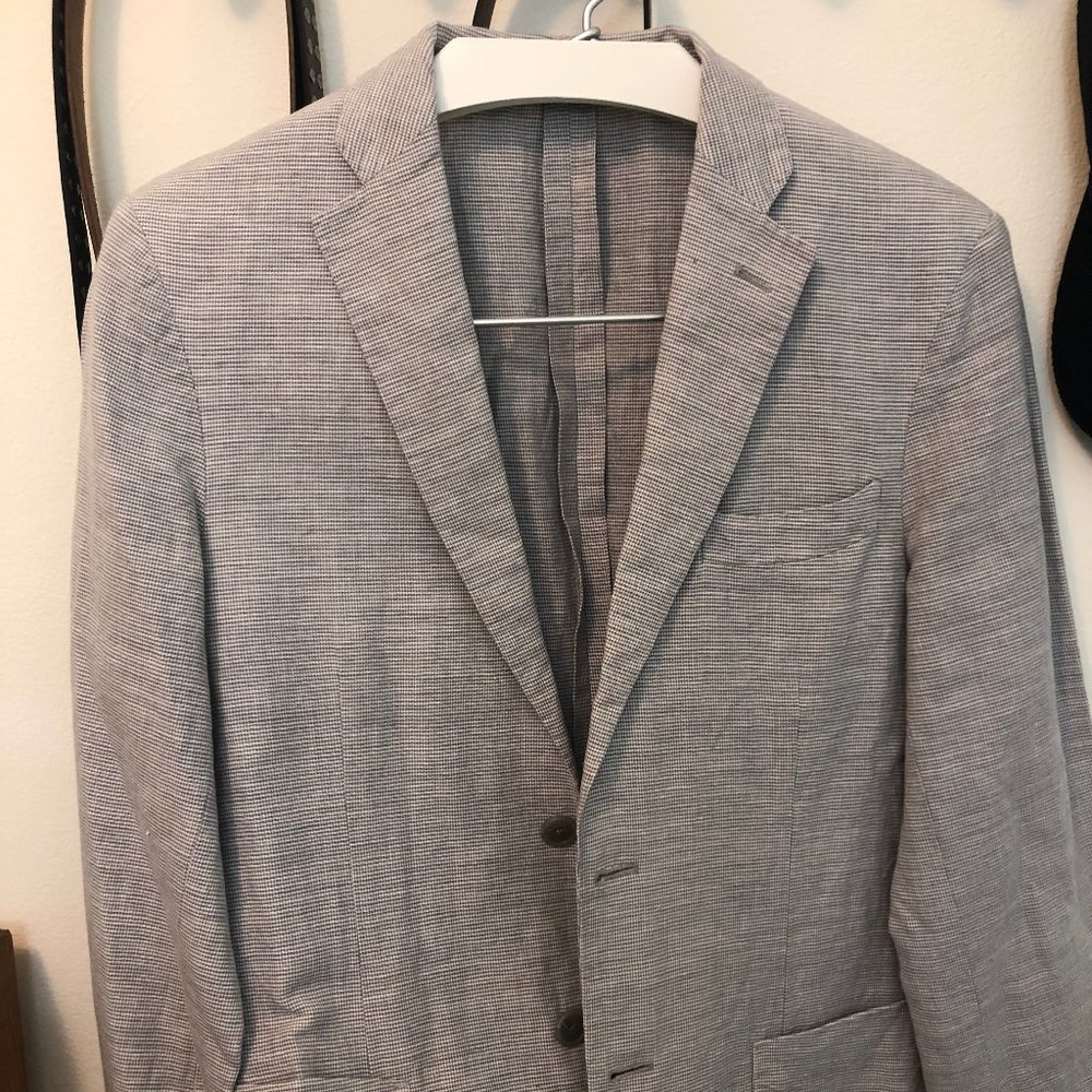 Uniqlo linen blazer